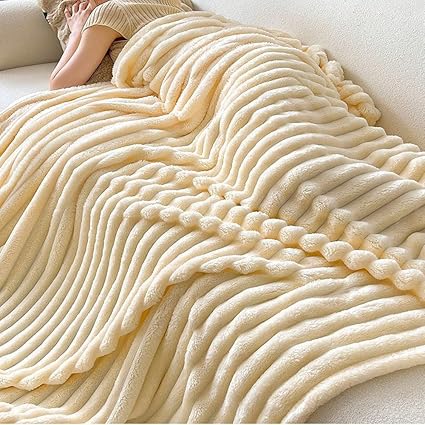 Lichte luxe Effen Kleur Multifunctionele Konijn Fluwelen Deken